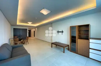 Apartment - 1 Bedroom - 2 Bathrooms for rent in Tower 22 - Viva Bahriyah - The Pearl Island - Doha