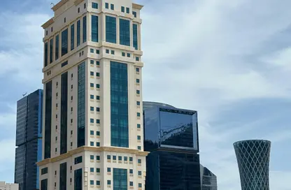 Apartment - 2 Bedrooms - 3 Bathrooms for rent in West Bay Tower - West Bay - West Bay - Doha