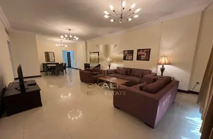 Apartment - 2 Bedrooms - 2 Bathrooms for rent in Al Sadd Road - Al Sadd - Doha