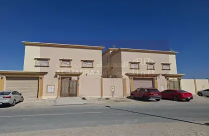 Villa - 6 Bedrooms - 5 Bathrooms for sale in Al Gharrafa - Al Gharrafa - Doha