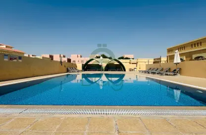 Compound - 3 Bedrooms - 3 Bathrooms for rent in Umm Salal Mahammad - Umm Salal Mohammed - Doha