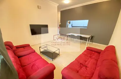 Apartment - 2 Bedrooms - 2 Bathrooms for rent in Al Kheesa - Al Kheesa - Umm Salal Mohammed