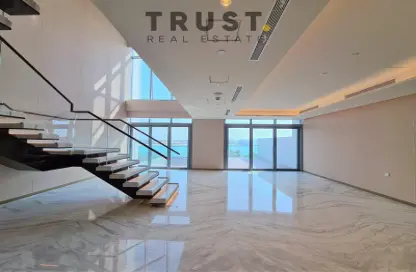 Townhouse - 3 Bedrooms - 5 Bathrooms for sale in Lusail Residence - Marina District - Lusail