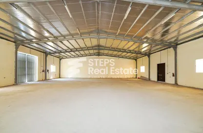 Warehouse - Studio for rent in Industrial Area 4 - Industrial Area - Industrial Area - Doha