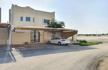 Villa - 4 Bedrooms - 6 Bathrooms for rent in Ain Khaled Villas - Ain Khaled - Doha