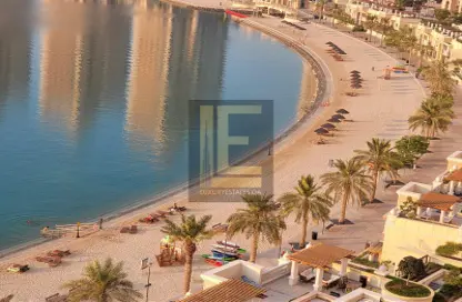 Penthouse - 2 Bedrooms - 3 Bathrooms for rent in Viva West - Viva Bahriyah - The Pearl Island - Doha