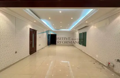 Villa - Studio - 4 Bathrooms for rent in AMTC Building - Al Rayyan Road - Al Sadd - Doha