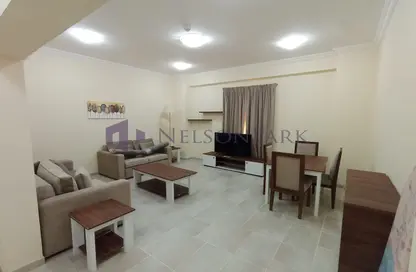 Apartment - 2 Bedrooms - 2 Bathrooms for rent in Al Nasr Street - Al Nasr - Doha