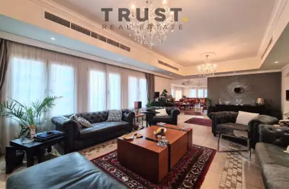 Apartment - 3 Bedrooms - 4 Bathrooms for sale in Porto Arabia Townhouses - Porto Arabia - The Pearl Island - Doha