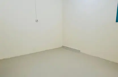 Villa - 1 Bedroom - 1 Bathroom for rent in Umm Ghuwalina - Umm Ghuwailina - Doha