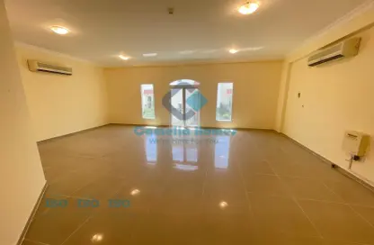 Apartment - 2 Bedrooms - 3 Bathrooms for rent in Al Duhail - Al Duhail - Doha