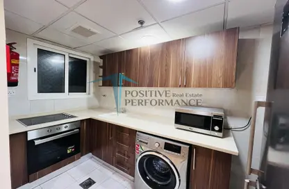 Apartment - 1 Bedroom - 1 Bathroom for rent in Musheireb - Doha