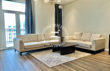 Apartment - 1 Bedroom - 2 Bathrooms for rent in Floresta Gardens - Floresta Gardens - The Pearl Island - Doha