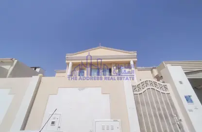 Villa - 5 Bedrooms - 6 Bathrooms for rent in Al Kheesa - Al Kheesa - Umm Salal Mohammed