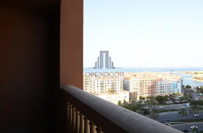 Apartment - 1 Bedroom - 1 Bathroom for rent in Jumanah Tower 29 - Porto Arabia - The Pearl Island - Doha