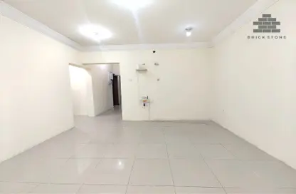 Apartment - 3 Bedrooms - 3 Bathrooms for rent in Fereej Bin Mahmoud - Doha