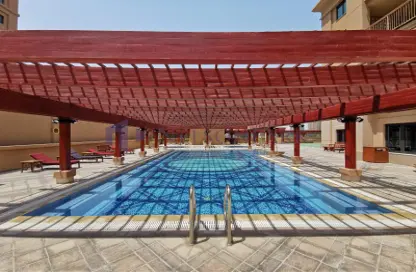 Apartment - 2 Bedrooms - 4 Bathrooms for sale in East Porto Drive - Porto Arabia - The Pearl Island - Doha