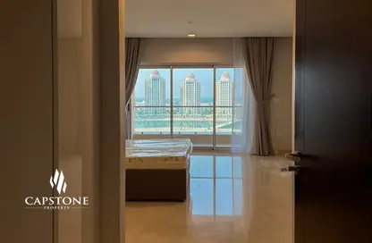 Apartment - 3 Bedrooms - 4 Bathrooms for sale in Viva West - Viva Bahriyah - The Pearl Island - Doha