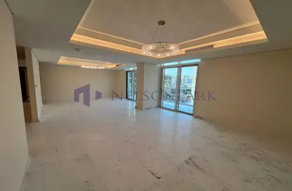 Duplex - 4 Bedrooms - 7 Bathrooms for sale in Gewan Island - The Pearl Island - Doha