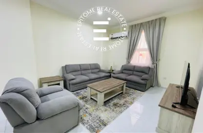 Apartment - 2 Bedrooms - 2 Bathrooms for rent in Al Zubair Bakkar Street - Al Sadd - Doha