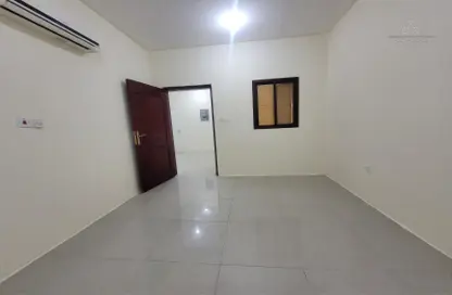 Apartment - 2 Bedrooms - 2 Bathrooms for rent in Madinat Khalifa South - Madinat Khalifa - Doha