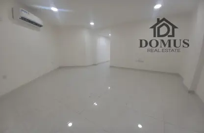 Apartment - 3 Bedrooms - 2 Bathrooms for rent in Ibn Asakir Street - Najma - Doha