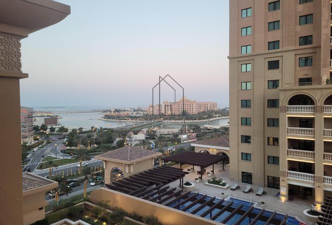 Apartment - 1 Bedroom - 2 Bathrooms for sale in East Porto Drive - Porto Arabia - The Pearl Island - Doha