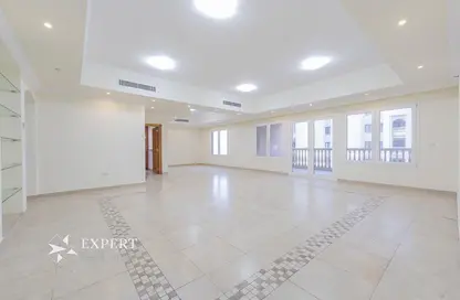 Apartment - 3 Bedrooms - 5 Bathrooms for sale in East Porto Drive - Porto Arabia - The Pearl Island - Doha