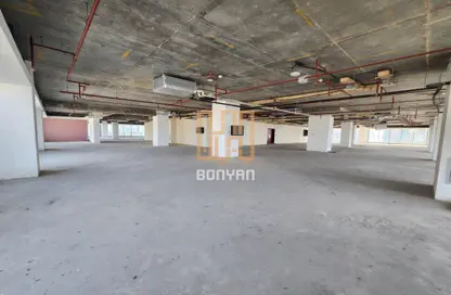 Full Floor - Studio - 2 Bathrooms for rent in Burj Al Marina - Marina District - Lusail