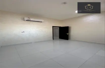 Apartment - 2 Bedrooms - 2 Bathrooms for rent in Al Kheesa - Al Kheesa - Umm Salal Mohammed