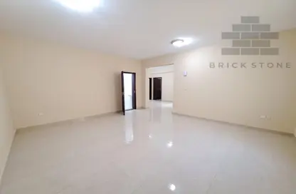 Apartment - 3 Bedrooms - 3 Bathrooms for rent in Najma street - Old Airport Road - Doha