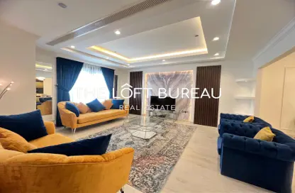 Apartment - 1 Bedroom - 2 Bathrooms for rent in East Porto Drive - Porto Arabia - The Pearl Island - Doha