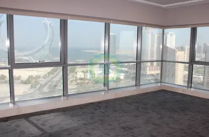 Full Floor - Studio - 4 Bathrooms for rent in Burj Al Marina - Marina District - Lusail