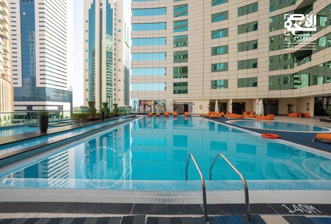 Apartment - 1 Bedroom - 2 Bathrooms for rent in Beverly Hills Tower - West Bay - West Bay - Doha