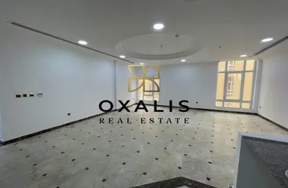 Apartment - 3 Bedrooms - 3 Bathrooms for rent in Al Sadd Road - Al Sadd - Doha