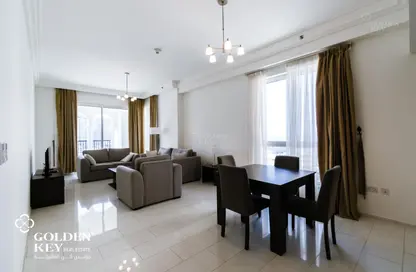 Apartment - 1 Bedroom - 2 Bathrooms for rent in Imperial Amber - Viva Bahriyah - The Pearl Island - Doha