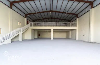 Warehouse - Studio - 2 Bathrooms for rent in Industrial Area 2 - Industrial Area - Industrial Area - Doha