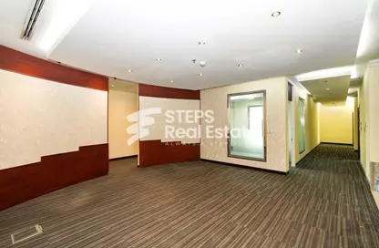 Office Space - Studio - 2 Bathrooms for rent in Old Airport Road - Old Airport Road - Doha