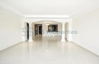 Townhouse - 2 Bedrooms - 3 Bathrooms for rent in West Porto Drive - Porto Arabia - The Pearl Island - Doha