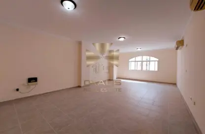 Apartment - 3 Bedrooms - 3 Bathrooms for rent in Building 36 - Fereej Bin Mahmoud North - Fereej Bin Mahmoud - Doha