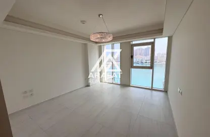 Apartment - 1 Bedroom - 2 Bathrooms for rent in The Pearl Island - Doha