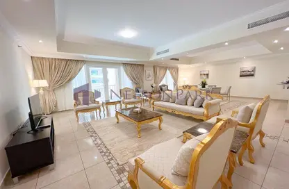 Apartment - 2 Bedrooms - 3 Bathrooms for sale in East Porto Drive - Porto Arabia - The Pearl Island - Doha