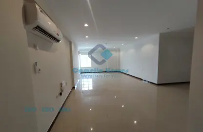 Apartment - 3 Bedrooms - 2 Bathrooms for rent in Al Wakra - Al Wakrah - Al Wakra