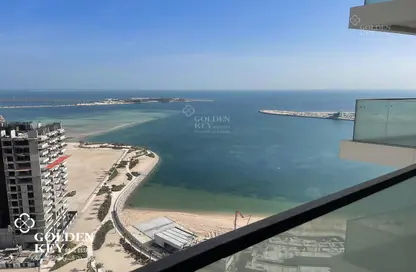 Apartment - 2 Bedrooms - 3 Bathrooms for sale in Lusail City - Lusail