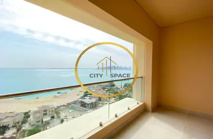 Apartment - 2 Bedrooms - 3 Bathrooms for rent in Al Mutahidah Tower - Viva Bahriyah - The Pearl Island - Doha