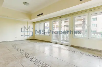 Apartment - 1 Bedroom - 2 Bathrooms for rent in West Porto Drive - Porto Arabia - The Pearl Island - Doha