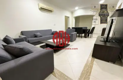 Apartment - 2 Bedrooms - 3 Bathrooms for rent in Anas Street - Fereej Bin Mahmoud North - Fereej Bin Mahmoud - Doha