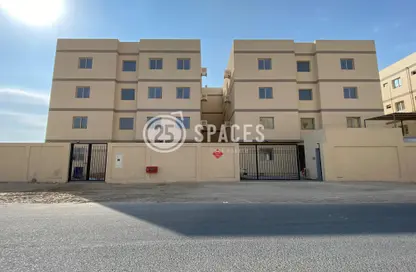 سكن عمال - استوديو - 5 حمامات للايجار في أم صلال علي - أم صلال على - الدوحة