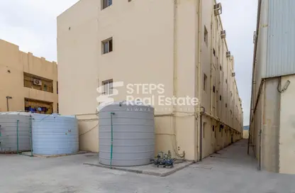 Labor Camp - Studio for rent in Industrial Area 4 - Industrial Area - Industrial Area - Doha