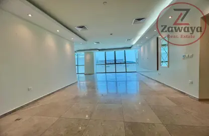 Apartment - 3 Bedrooms - 5 Bathrooms for rent in West Bay Lagoon Street - West Bay Lagoon - Doha